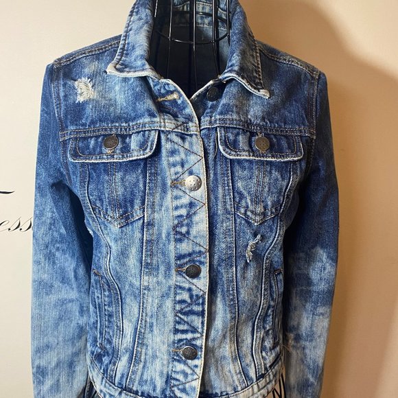 Jean Jacket with Free People patch detail - Picture 2 of 4